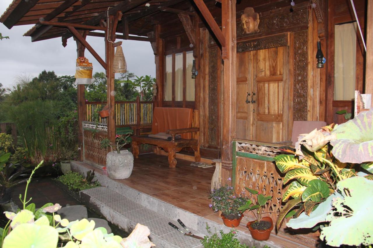 Ogek Ubud