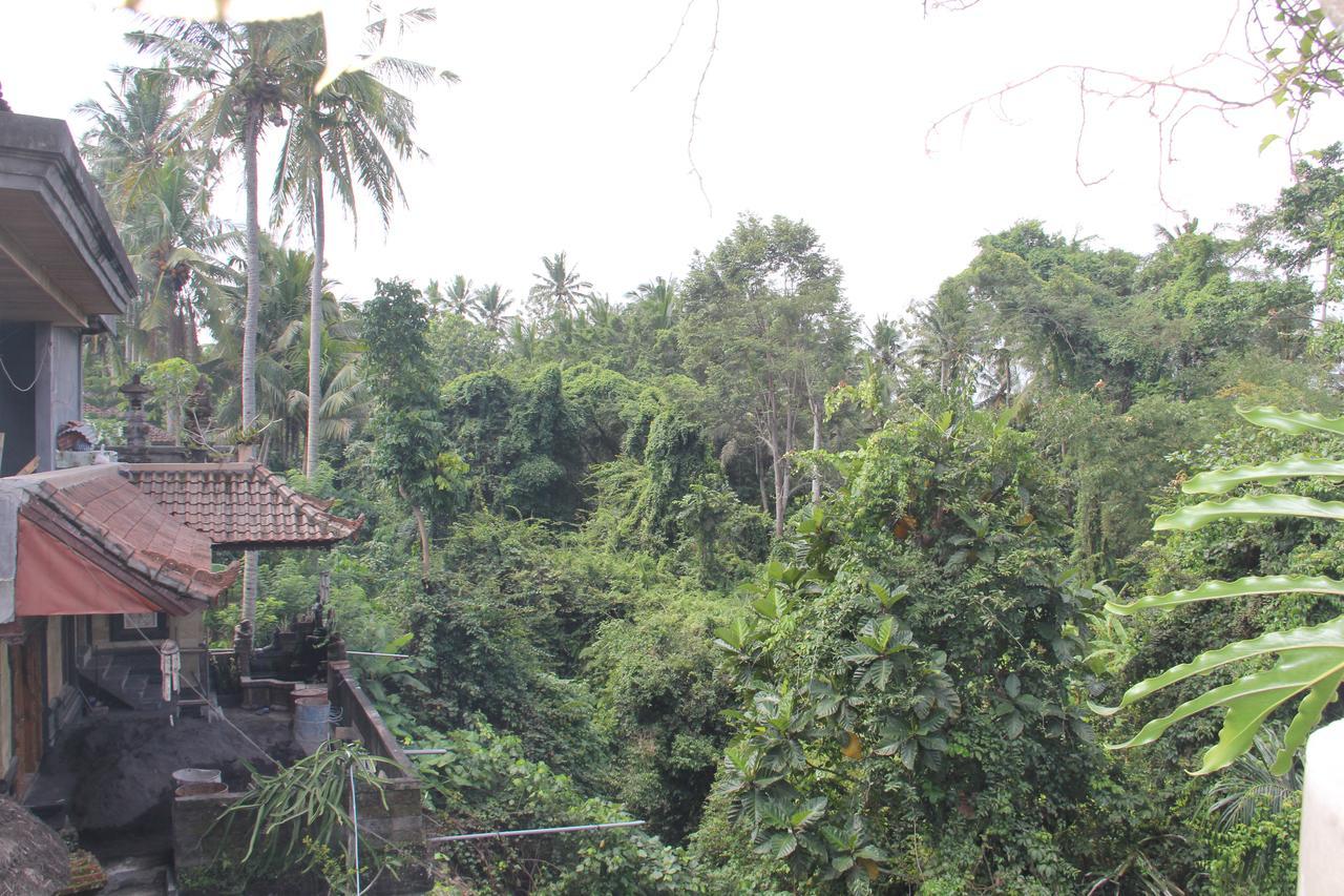 Ogek Ubud